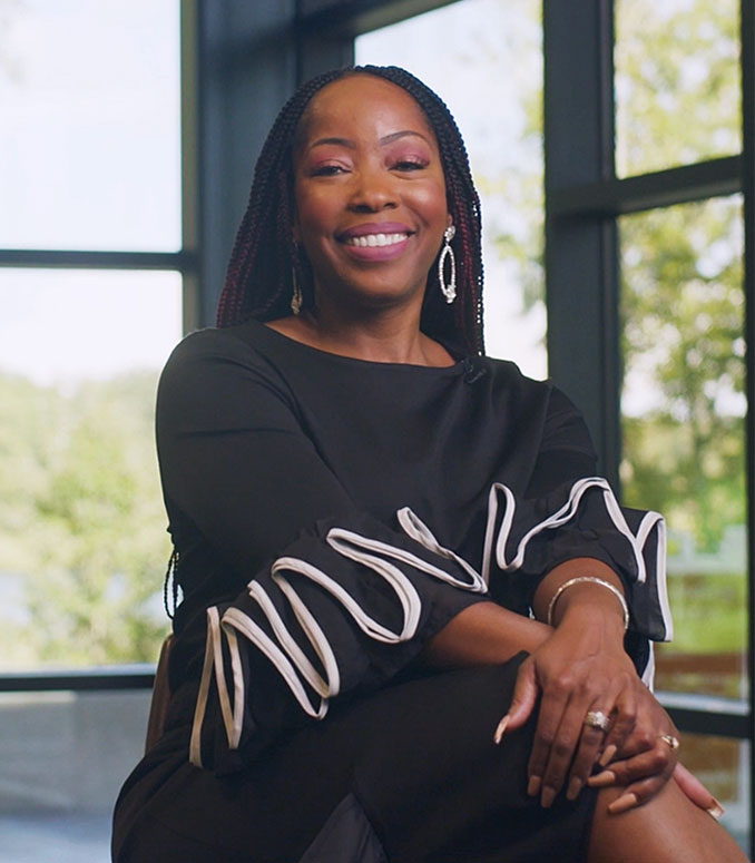 Slyvella Davis